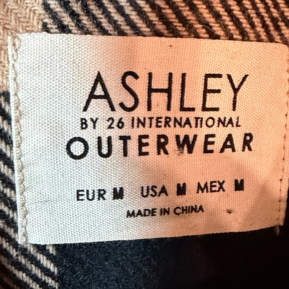 Ashley By 26 International Cropped Plaid tan Rider Jacket size Medium - Picture 6 of 7